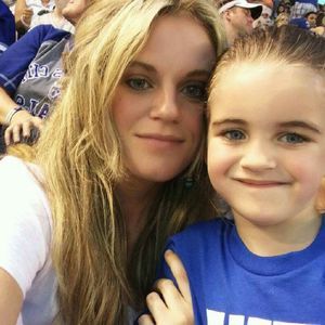 Meet your Posher, Lindsey